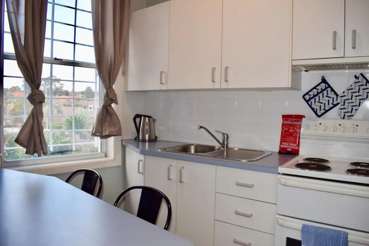 Comfortable 3 Bedroom Apartment In Trendy Haberfield Sydney Exterior photo